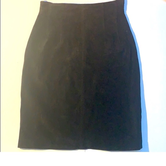 Suede skirt Lord & Taylor 2p